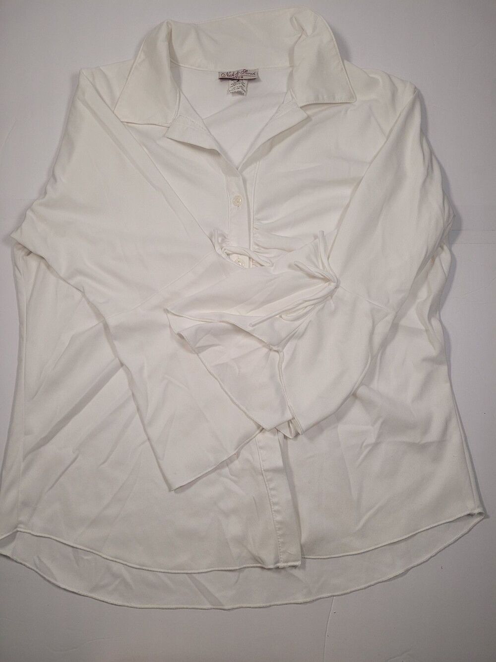 NICK & SARAH PLUS WHITE LONG SLEEVE SHIRT 1X...#-021